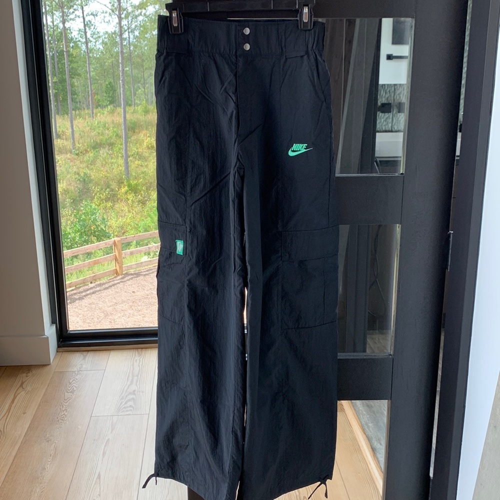 Nike Sportswear Cargo Pants